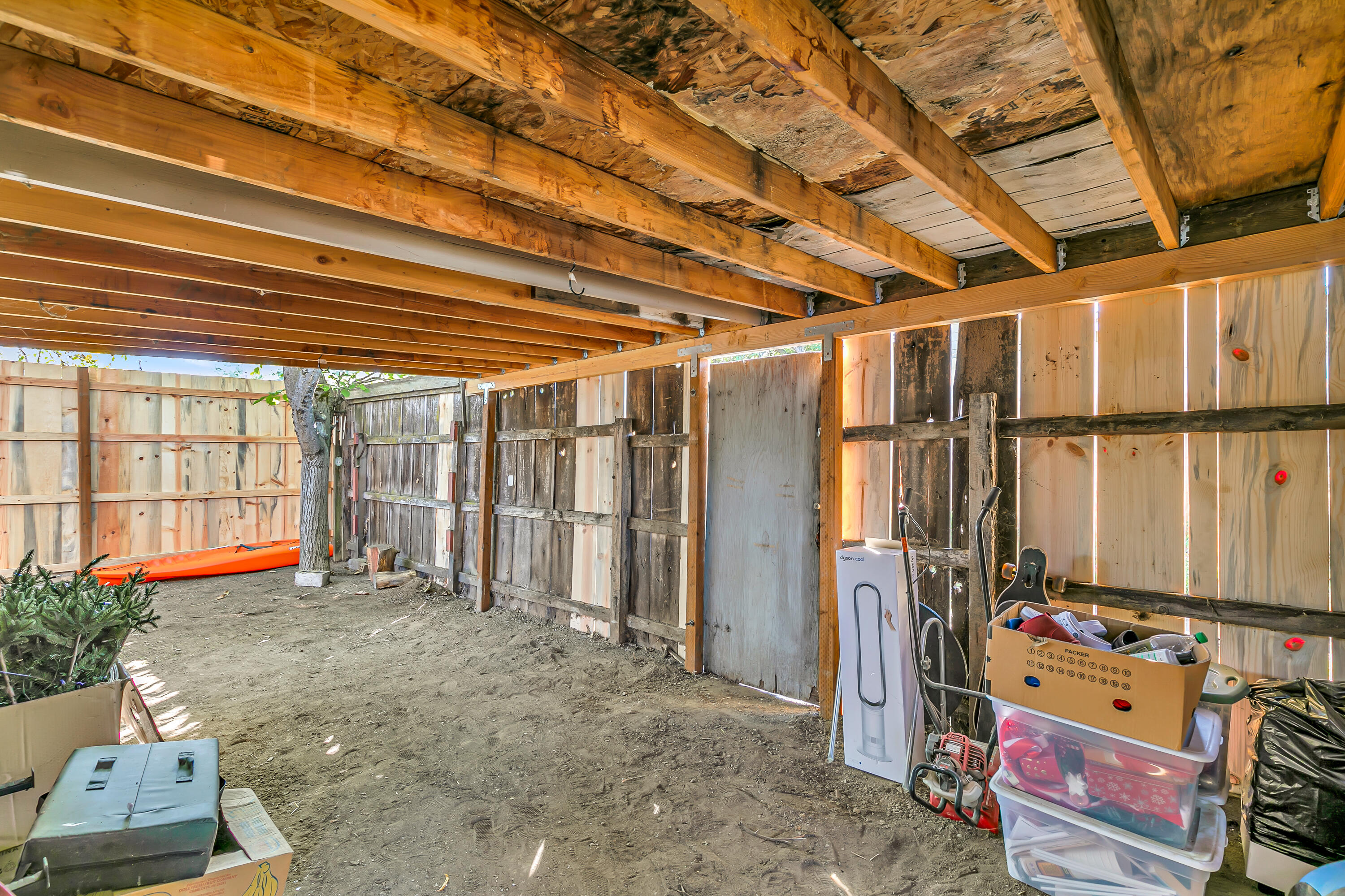 441 North Grape Street Medford, OR 97501 - Photo 27 of 30 9R9A5078