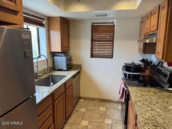 $270,000 | 850 South River Drive, Unit 2020, Tempe, AZ 85281