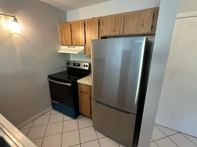 $1,400 | 2771 Riverside Drive, Unit 306, Coral Springs, FL 33065