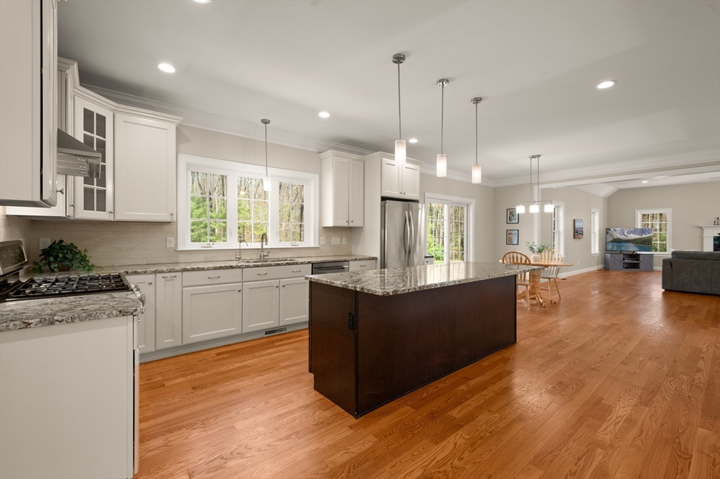 261 Ipswich Road Boxford, MA 01921 - Photo 4 of 42