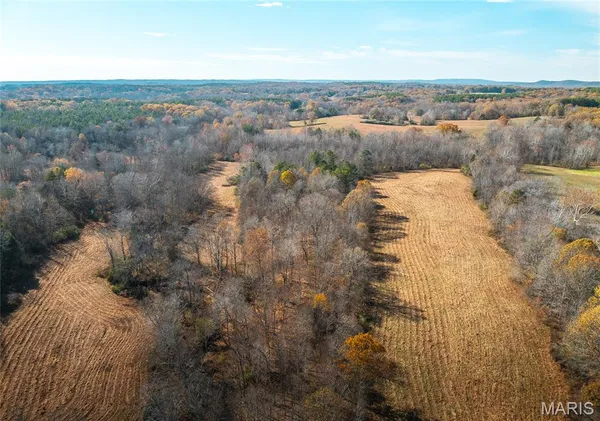 $825,000 | 31 Sparks Hill Road, Elizabethtown, IL 62931
