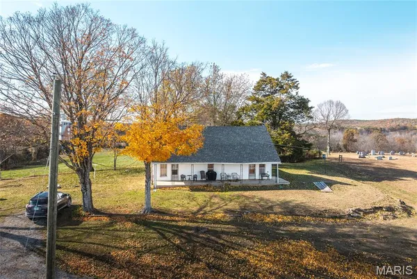 $825,000 | 31 Sparks Hill Road, Elizabethtown, IL 62931