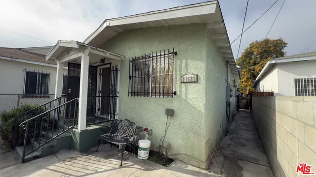 $2,800 | 11123 Monitor Avenue, Los Angeles, CA 90059