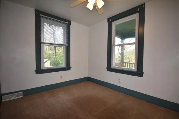 $1,250 | 1008 S Road, Pittsburgh, PA 15209