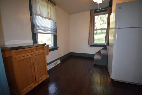 $1,250 | 1008 S Road, Pittsburgh, PA 15209