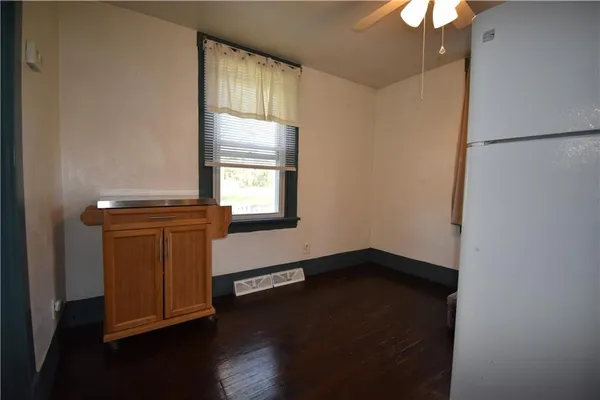 $1,250 | 1008 S Road, Pittsburgh, PA 15209