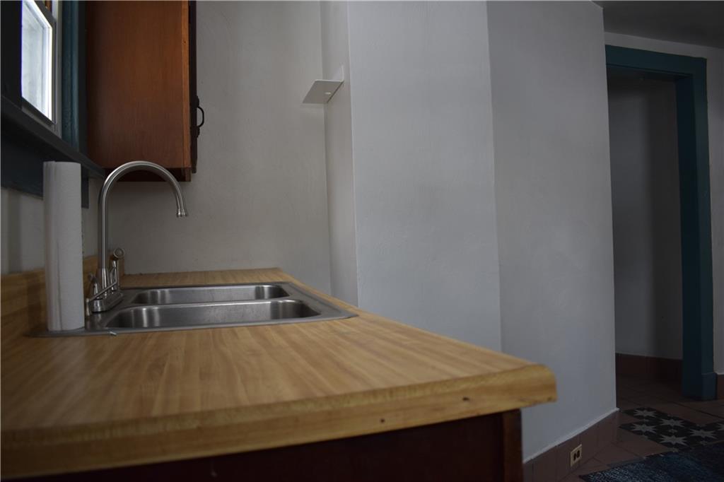 1008 S Road Pittsburgh, PA 15209 - Photo 10 of 15