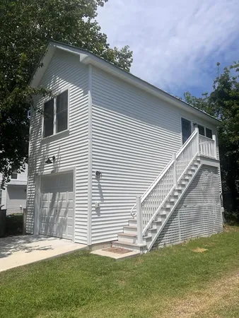 $1,400 | 410 Harbor Avenue, Cape Charles, VA 23310