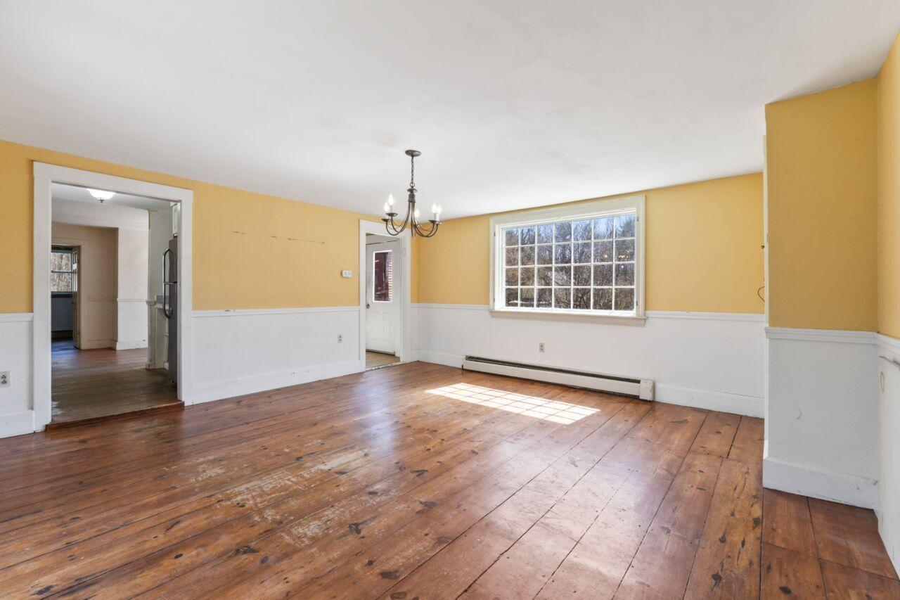 261 Northeast Road Standish, ME 04084 - Photo 13 of 37 261_Northeast_Rd_0130