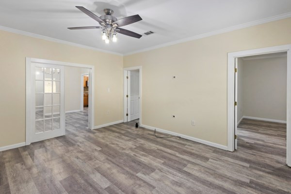 313 West Congress Street Brookhaven, MS 39601 - Photo 4 of 19 Living area