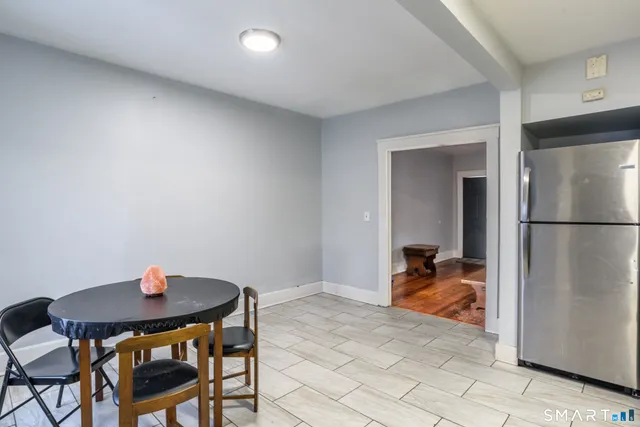 $150,000 | 252 Wood Street, Waterbury, CT 06704