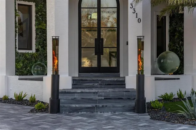 $3,275,000 | 3310 Sunset Drive North, St. Petersburg, FL 33710