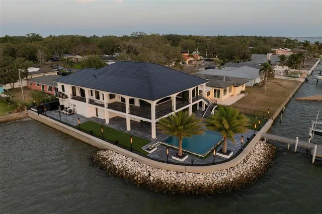 $3,275,000 | 3310 Sunset Drive North, St. Petersburg, FL 33710
