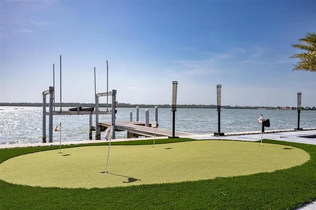 $3,275,000 | 3310 Sunset Drive North, St. Petersburg, FL 33710