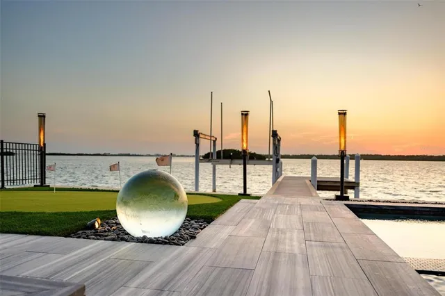 $3,275,000 | 3310 Sunset Drive North, St. Petersburg, FL 33710