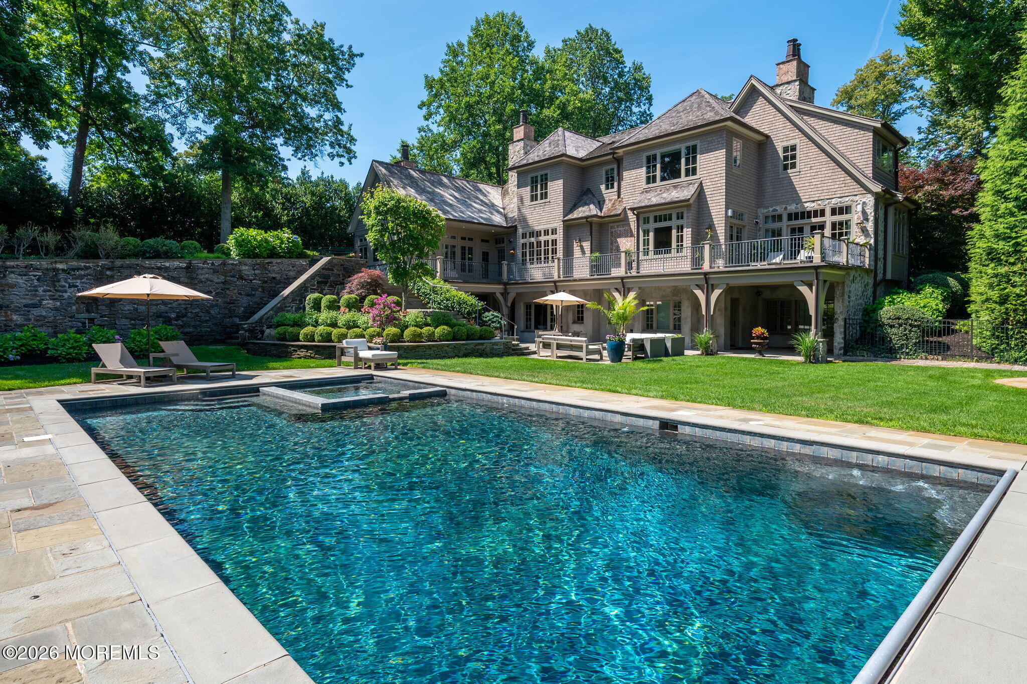 7 North Rohallion Drive Rumson, NJ 07760 - Photo 5 of 18 13-web-or-mls-40-print-DSC_1052-HDR - Co