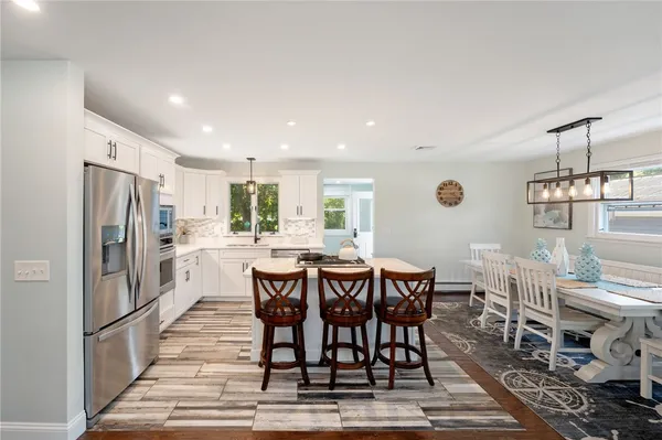 $3,000 | 9 Woodlund Avenue, Westerly, RI 02891