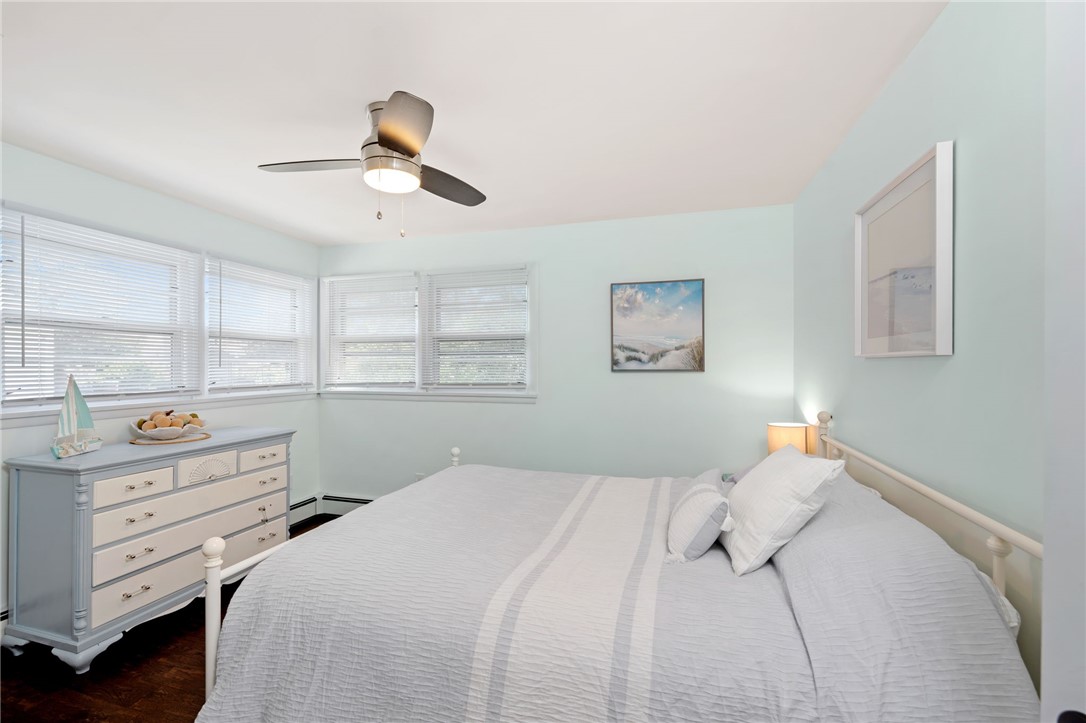 9 Woodlund Avenue Westerly, RI 02891 - Photo 17 of 47 Primary Bedroom