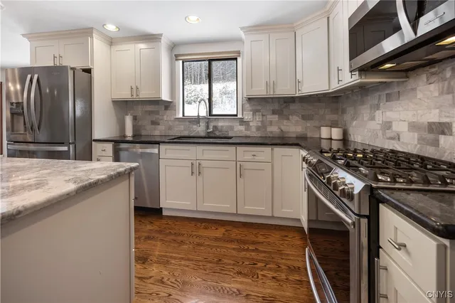 $589,900 | 6818 Woodchuck Hill Road, De Witt, NY 13066