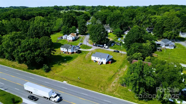 a view of a sitting area with golf course