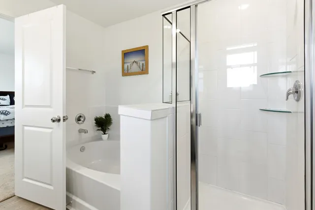 $2,350 | 343 Paso Fino Drive, Alvin, TX 77511