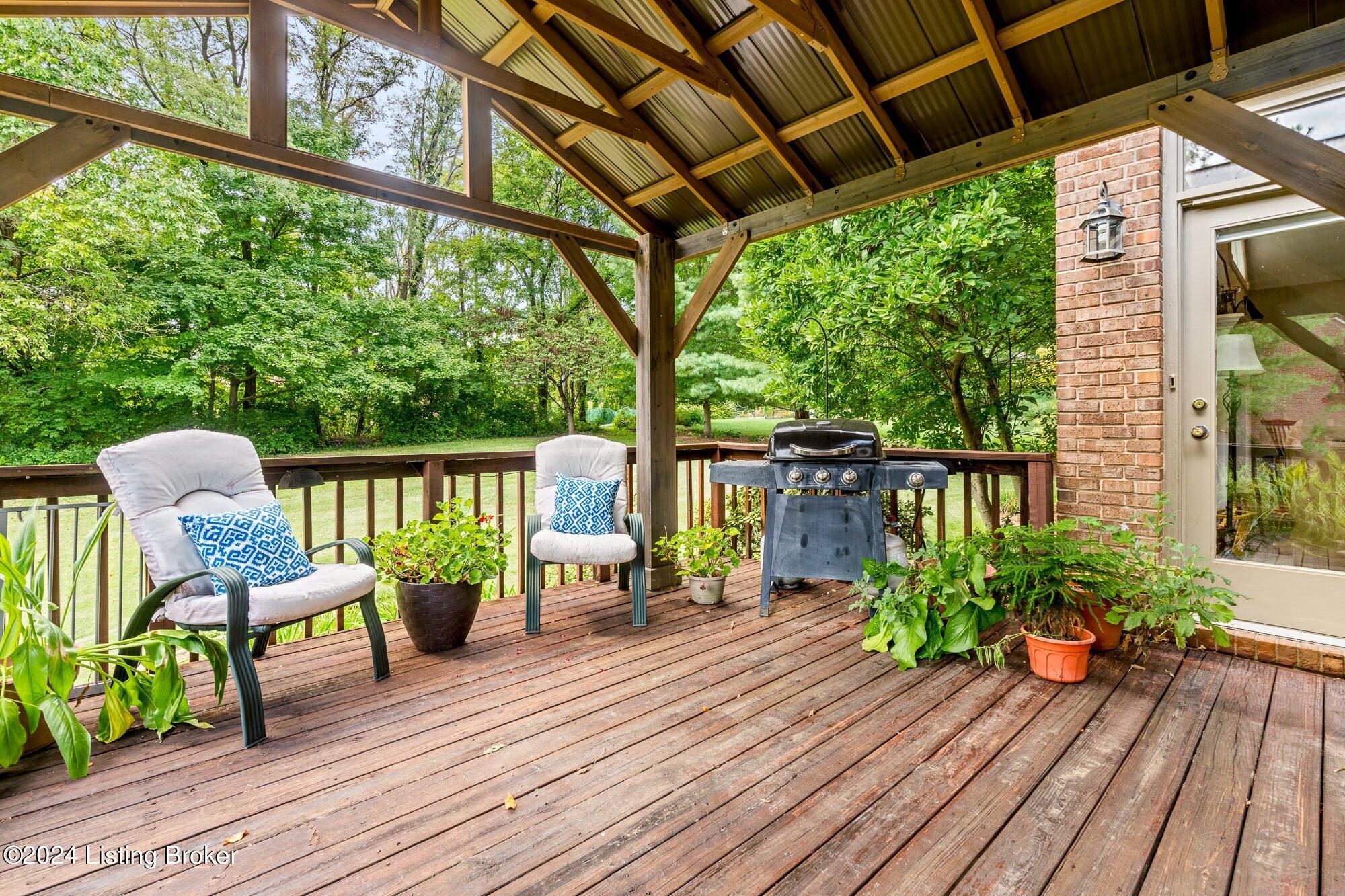 7518 Turner Ridge Road Crestwood, KY 40014 - Photo 48 of 58 Covered back deck