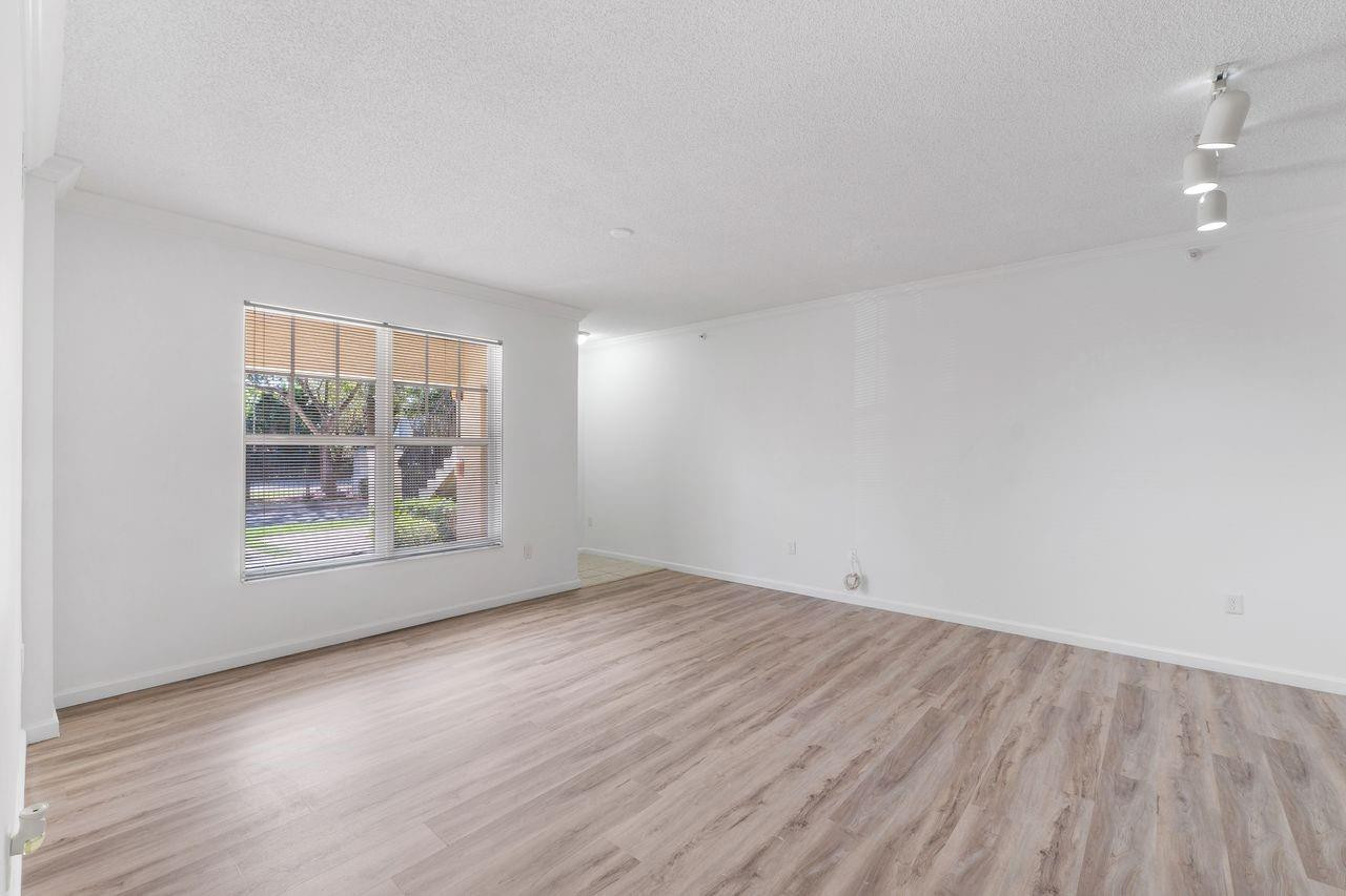 5800 West Sample Road, Unit 102 Coral Springs, FL 33067 - Photo 10 of 23 Photo 10