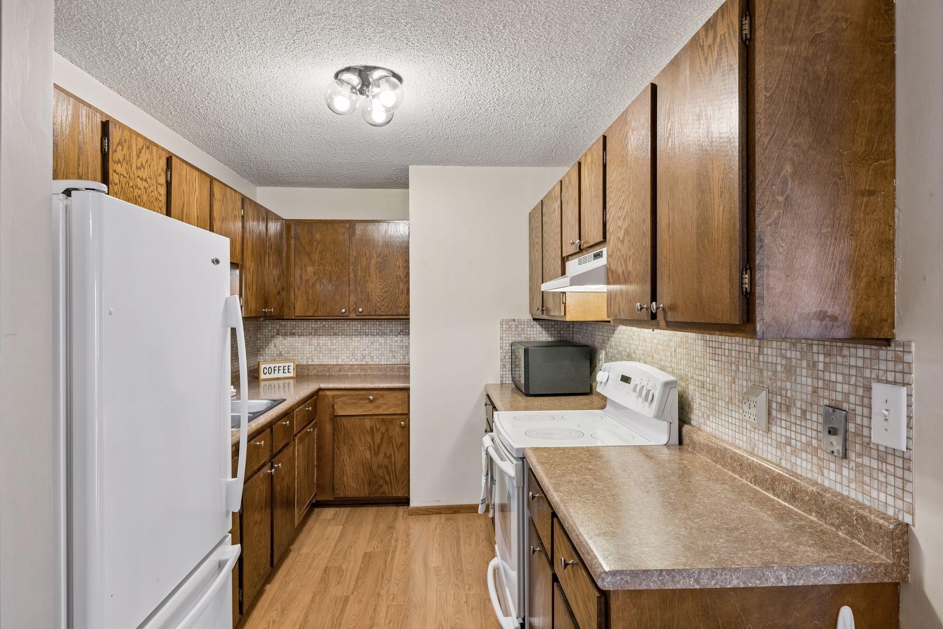1 West Lake Street, Unit 420 Minneapolis, MN 55408 - Photo 11 of 37