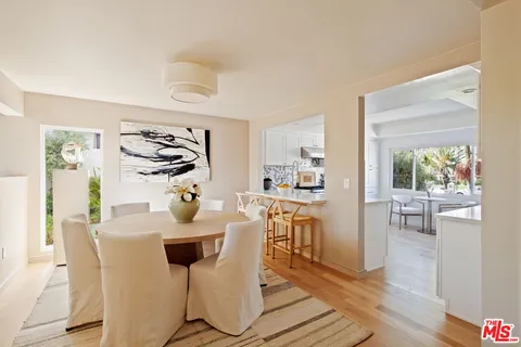 $2,625,000 | 130 Marguerita Avenue, Unit 13, Santa Monica, CA 90402