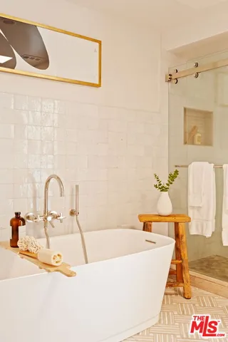 $2,625,000 | 130 Marguerita Avenue, Unit 13, Santa Monica, CA 90402