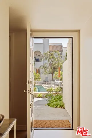 $2,625,000 | 130 Marguerita Avenue, Unit 13, Santa Monica, CA 90402