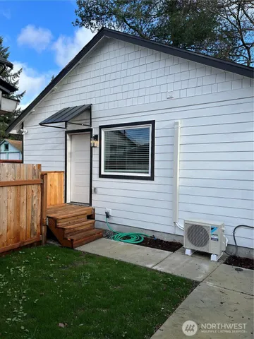 $550,000 | 5225 South J Street, Tacoma, WA 98408