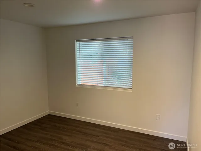 $550,000 | 5225 South J Street, Tacoma, WA 98408