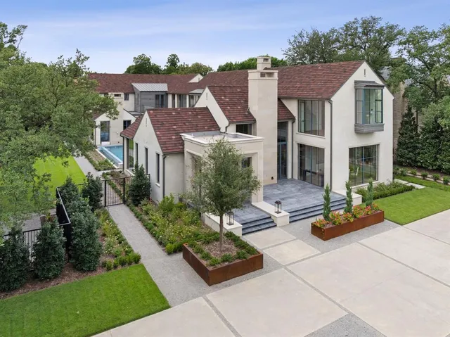 $24,500,000 | 6901 Hunters Glen Road, University Park, TX 75205