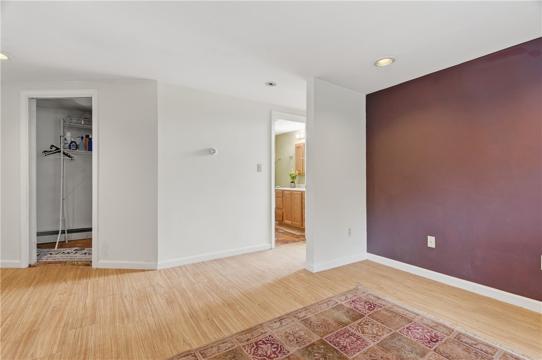 36 Brayton Road Smithfield, RI 02917 - Photo 14 of 34