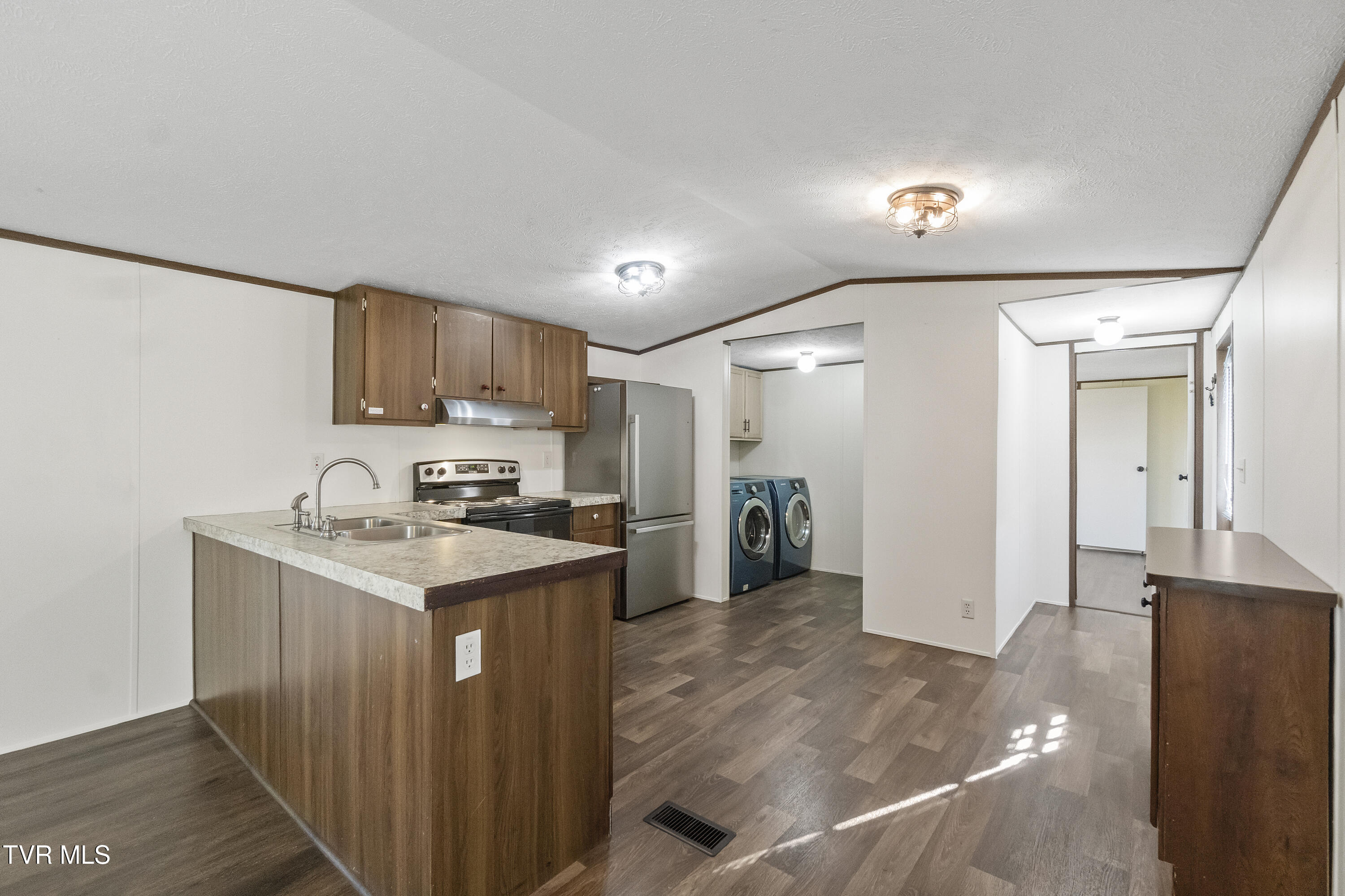 45 Chickadee Road Afton, TN 37616 - Photo 20 of 29 DSC06031