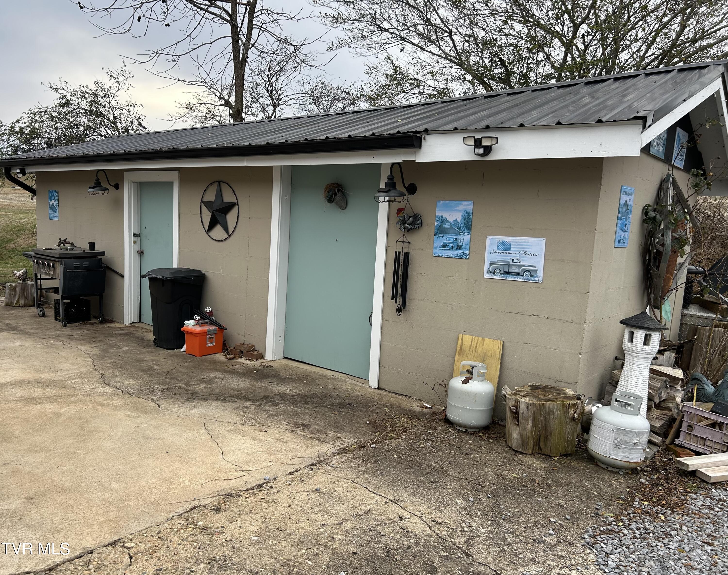 45 Chickadee Road Afton, TN 37616 - Photo 5 of 29 IMG_7504