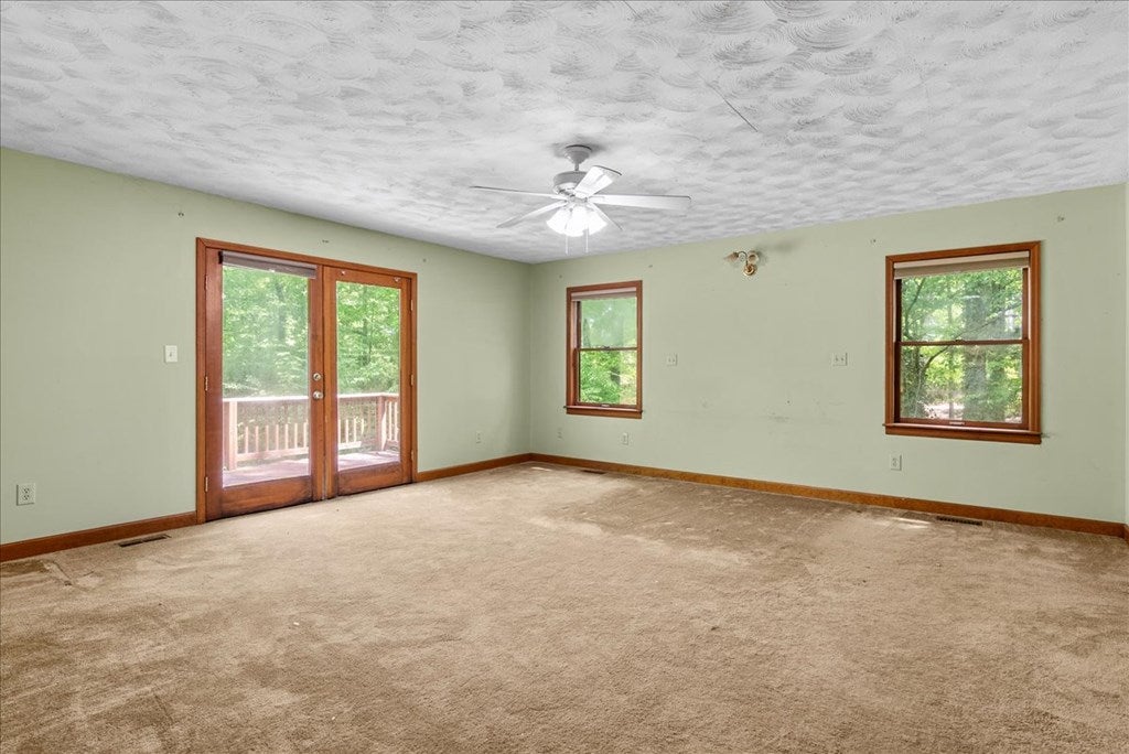 112 Poplar Creek Road Bracey, VA 23919 - Photo 29 of 42 Gallery Image 29