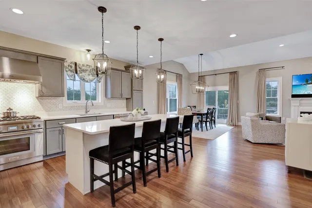 $750,000 | 24 Del Ray Drive, Windham, NH 03087