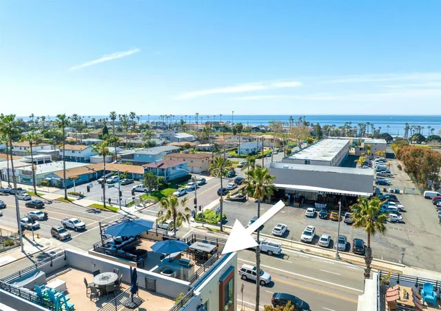 a picture of city view