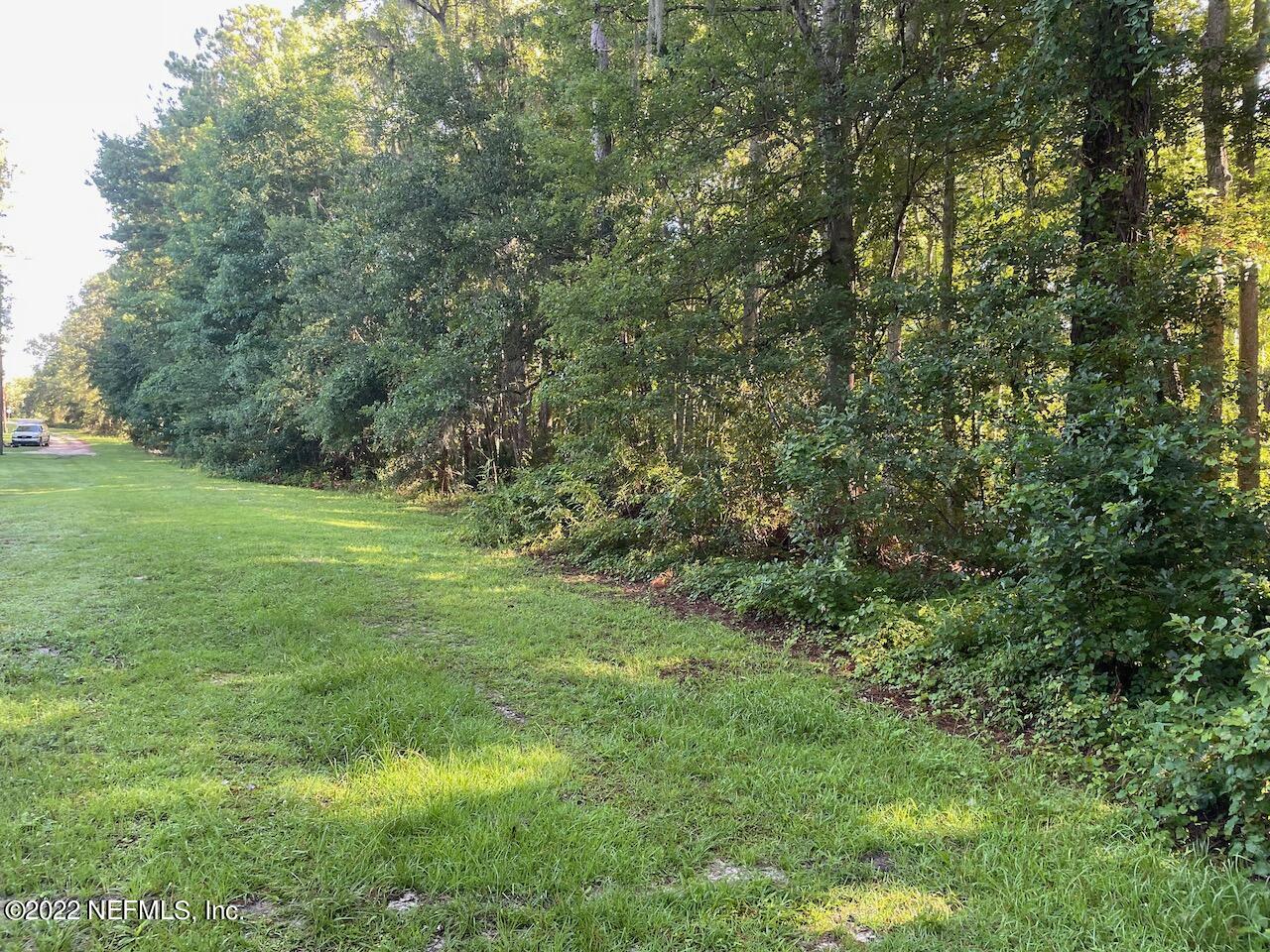 210 Walton Road Florahome, FL 32140 - Photo 2 of 8 IMG_1776