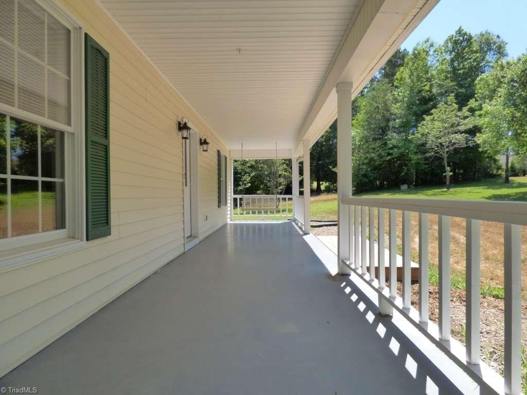 6945 Wishon Road Clemmons, NC 27012 - Photo 3 of 24