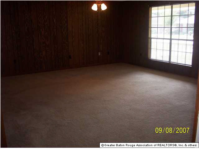 16809 Bonham Avenue Baton Rouge, LA 70816 - Photo 4 of 7 Gallery Image 4