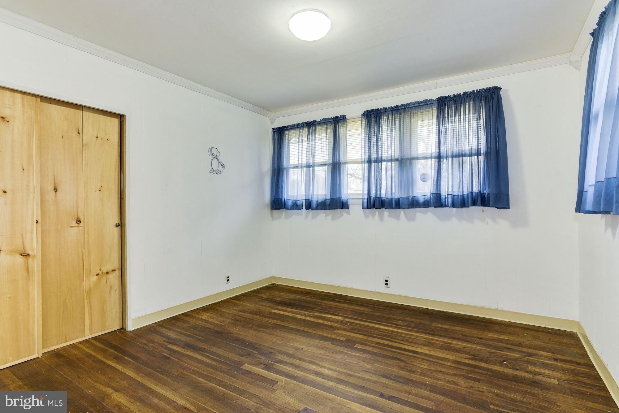 1068 Chews Landing Road Laurel Springs, NJ 08021 - Photo 13 of 31