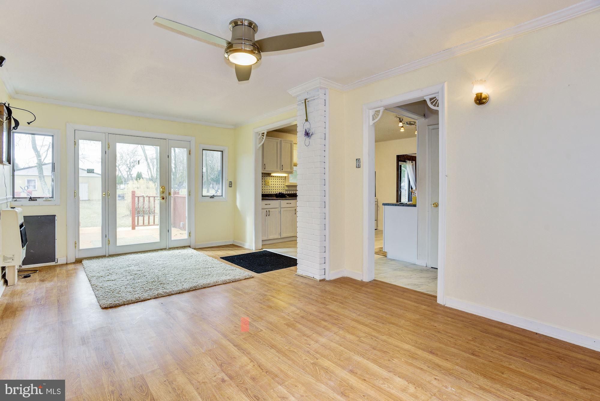 1068 Chews Landing Road Laurel Springs, NJ 08021 - Photo 5 of 31