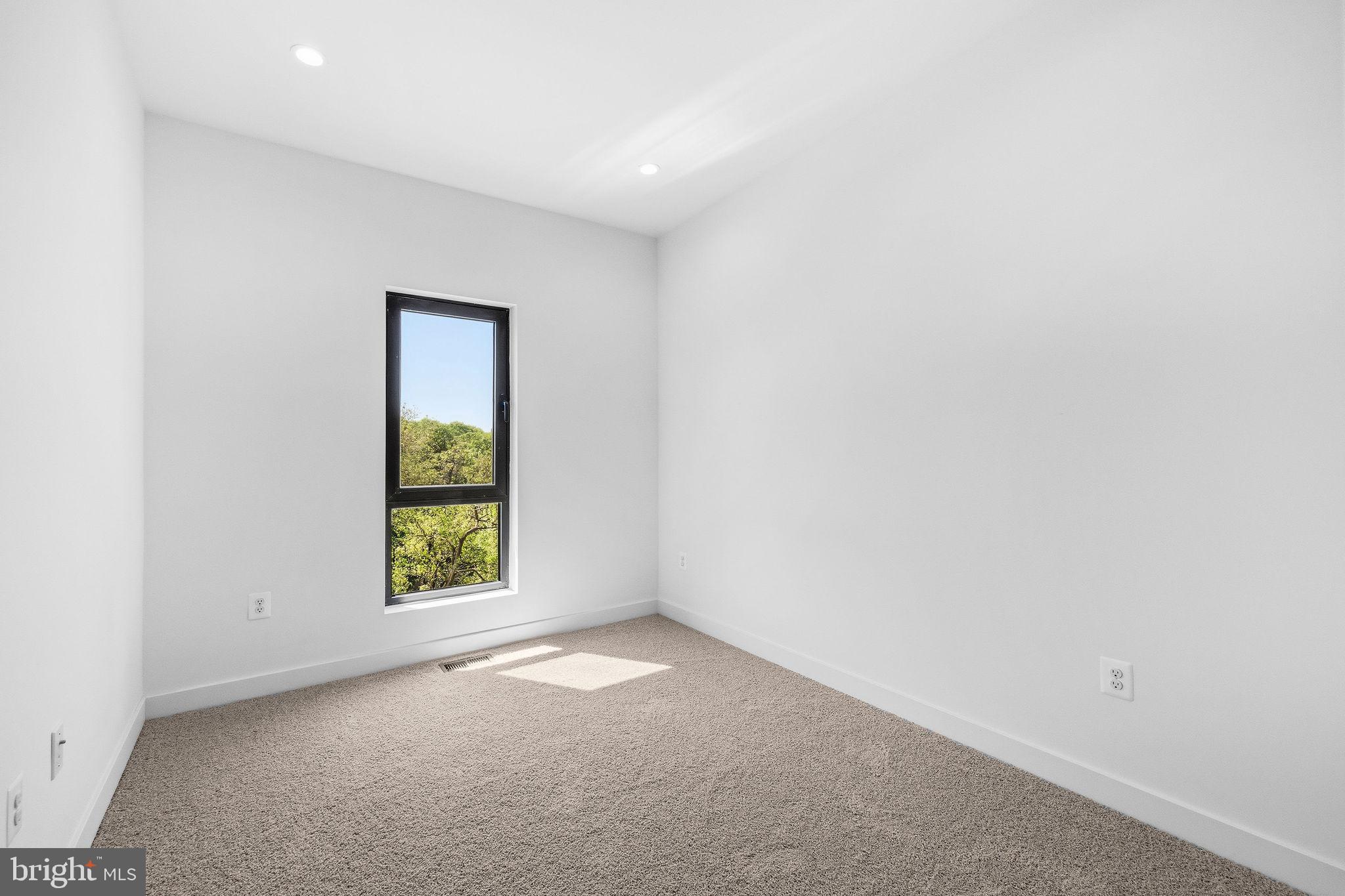 2532 Elvans Road Southeast Washington, DC 20020 - Photo 40 of 50