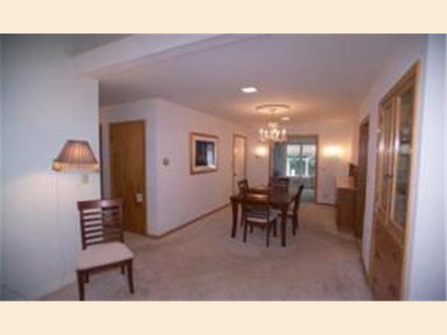 1517 9th Avenue Northeast Rochester, MN 55906 - Photo 3 of 12