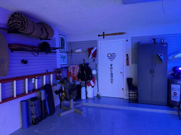 $595,000 | 126 Hammocks Court, Greenacres, FL 33413