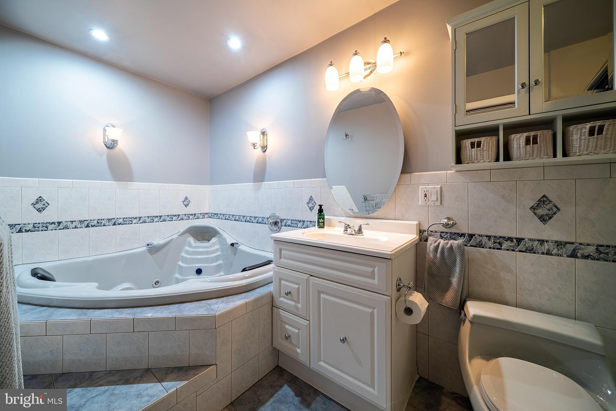76 Lochatong Road Ewing, NJ 08628 - Photo 20 of 33 Primary Bathroom
