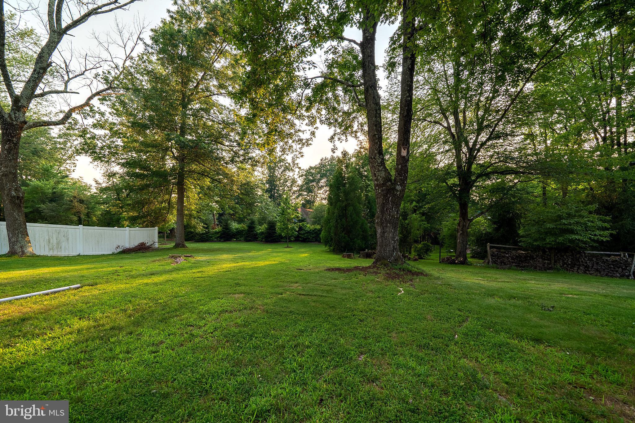 76 Lochatong Road Ewing, NJ 08628 - Photo 30 of 33